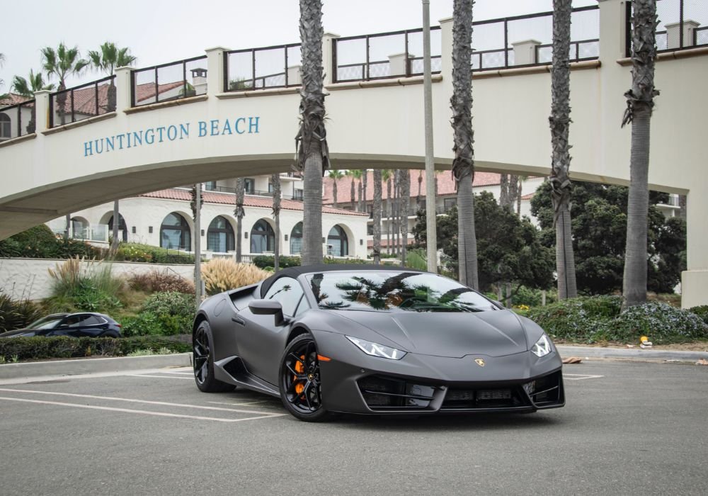 Lamborghini Huracan Spyder High-Performance Convertible | Mosh Exotics