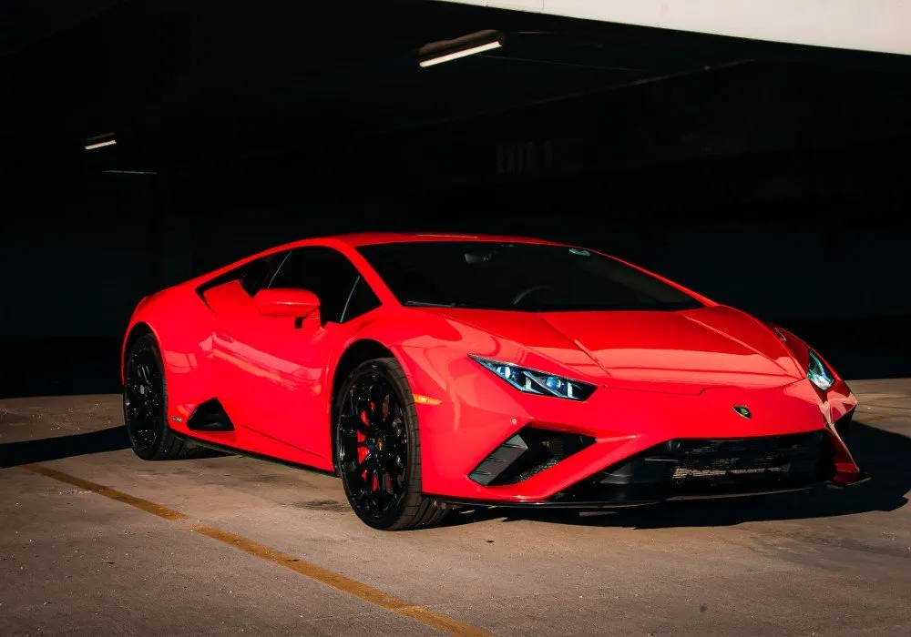 Lamborghini Huracan Evo Red High-Performance Sports Car | Mosh Exotics