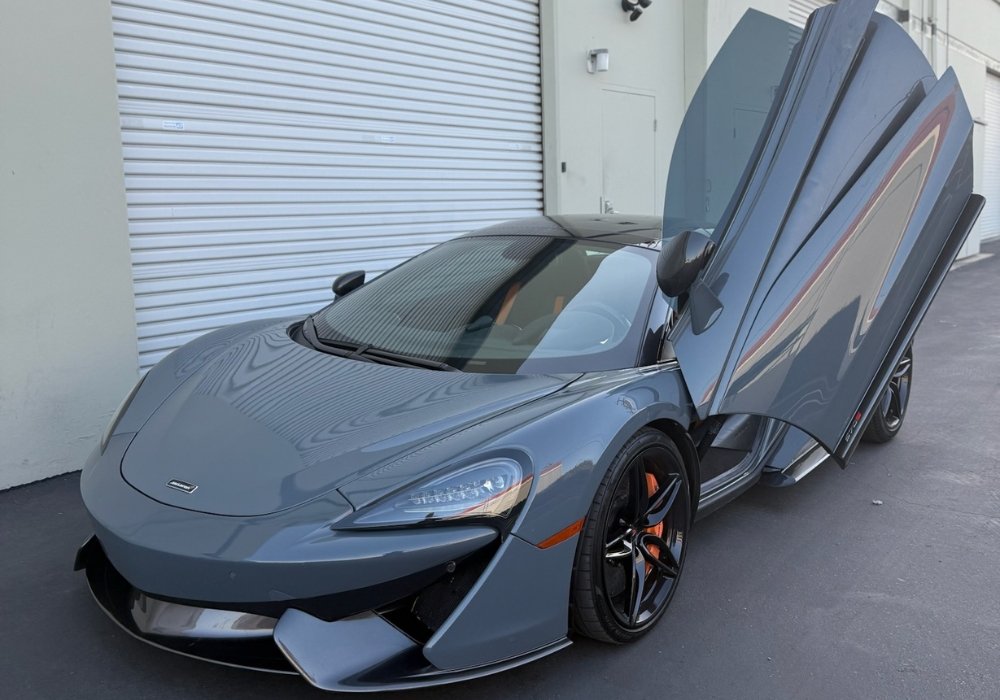 McLaren 570S High-Performance Luxury Supercar | Mosh Exotics