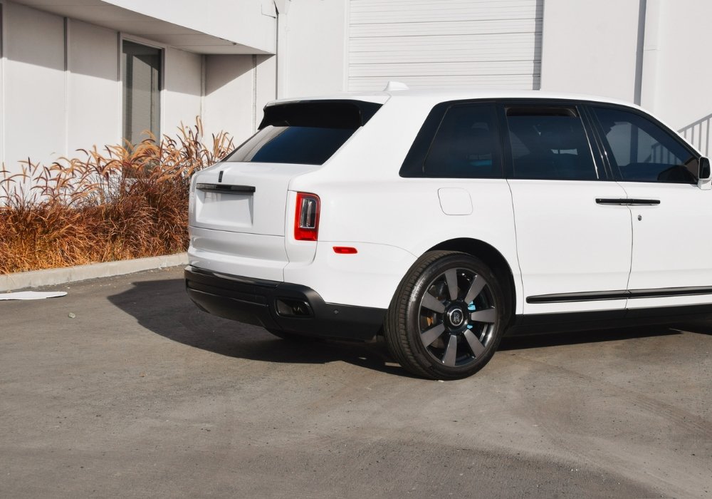 Rolls-Royce Cullinan Luxury SUV Rental | Mosh Exotics