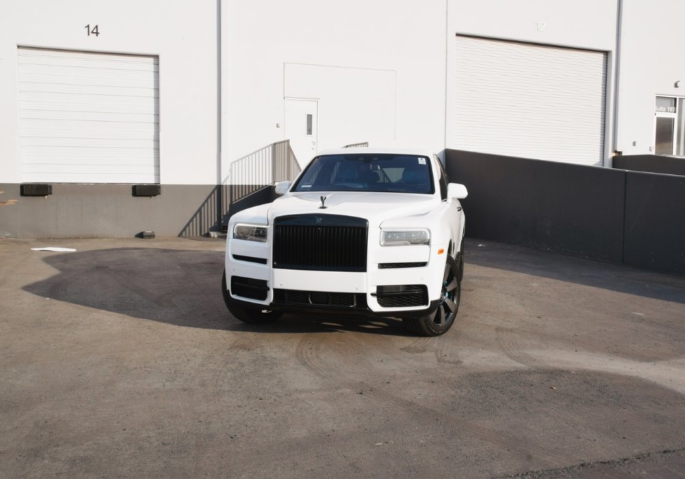 Rolls-Royce Cullinan Luxury SUV Rental | Mosh Exotics