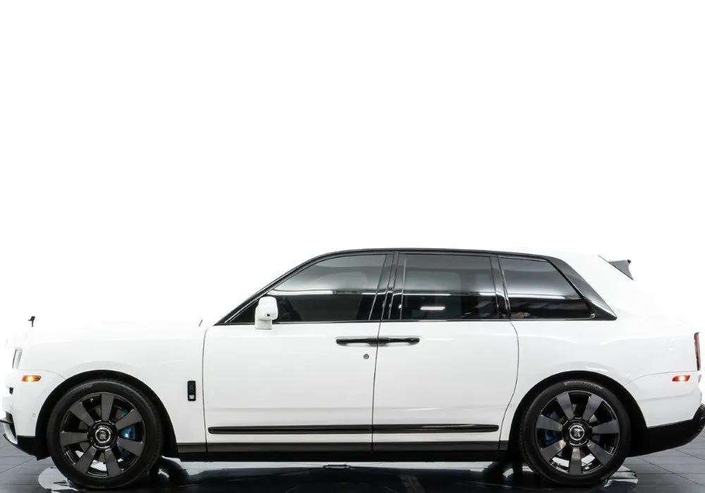 Rolls-Royce Cullinan Luxury SUV Rental | Mosh Exotics