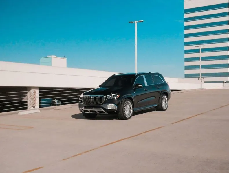 Mercedes-Maybach GLS 600 Luxury SUV Rental | Mosh Exotics